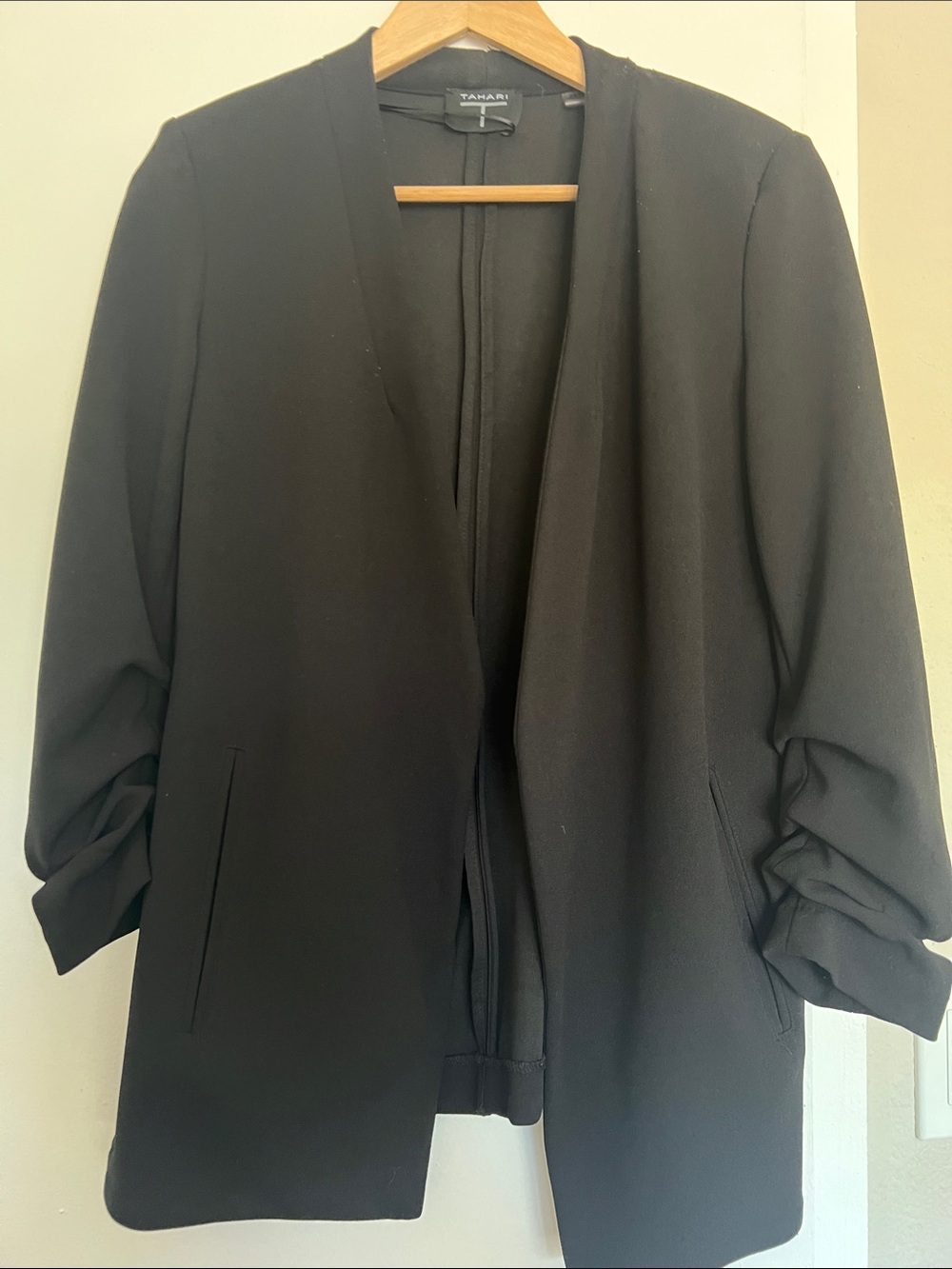 Tahari Black Open-Front Ruched-Sleeve Blazer
